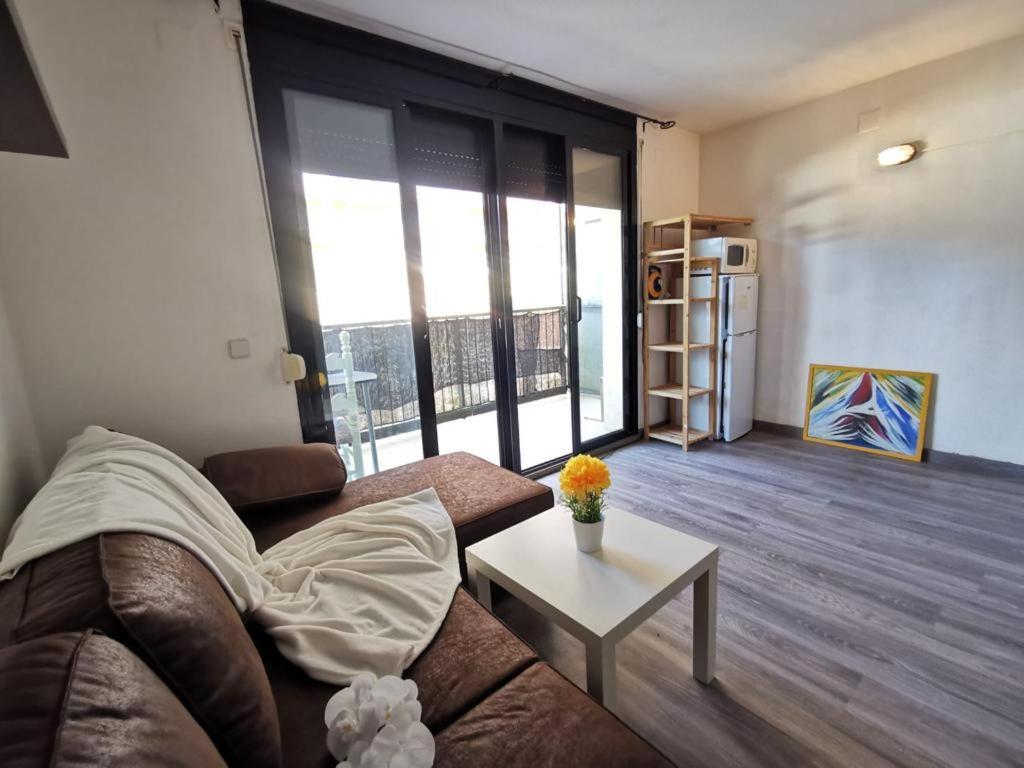 Estudio Para Disfrutar De Unas Vacaciones Inolvidables! Appartement Roses